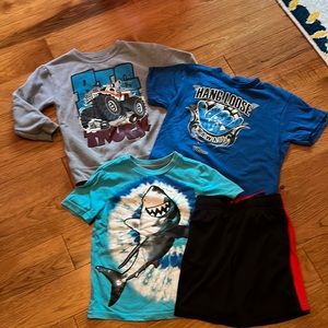 Size 6 Bundle of 4 Graphic T’s and one Black short.